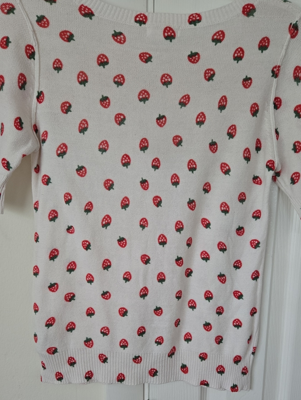 Cooperative Strawberry Print 100% Cotton Lightweight Knit Sweater Top Small - Picture 9 of 11